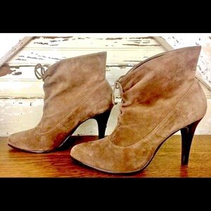 Calvin Klein Brown Suede Ankle Boot Women’s 8.5 M